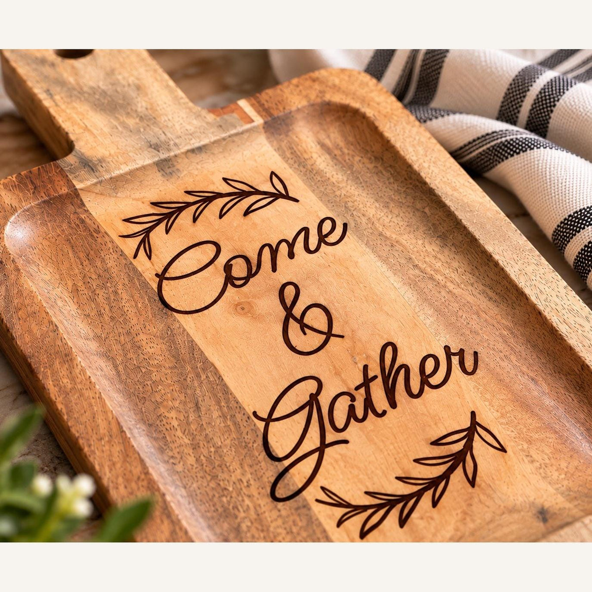 Come & Gather Engraved Acacia Charcuterie Board, Small Rectangle Serving Tray with Handle, Hostess Housewarming Gift
